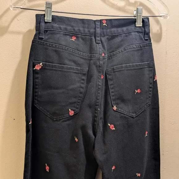 PacSun Rose Embroidered Black High Rise Mom Jeans Straight Ankle Length- 24 - Picture 11 of 13